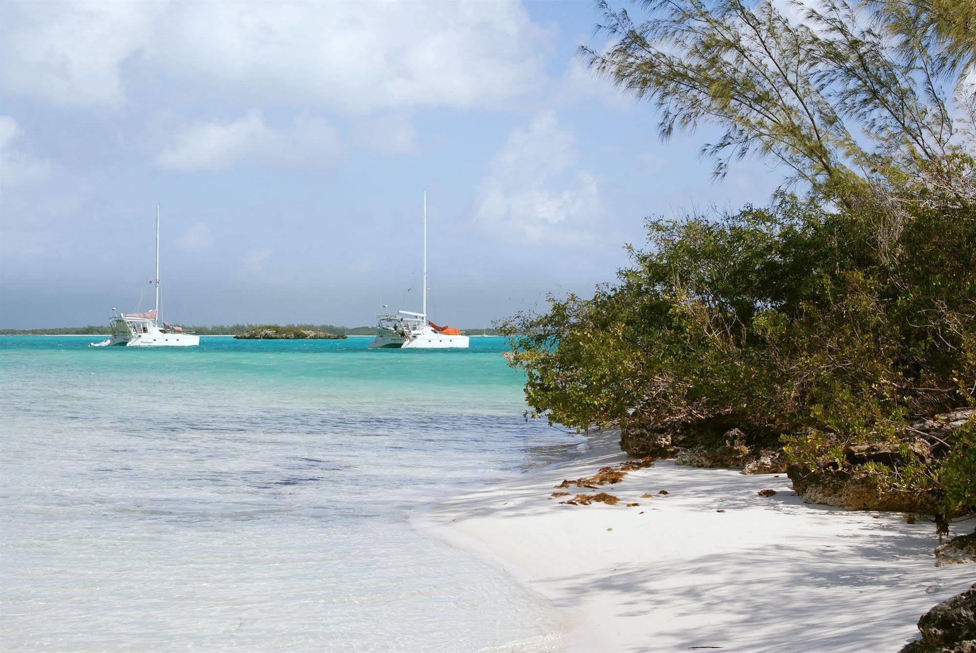 Hotel Augusta Bay Bahamas, Exuma George Town Exterior foto